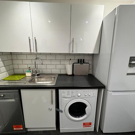 Cosy 1 Bedroom Flat - London Eksteriør bilde